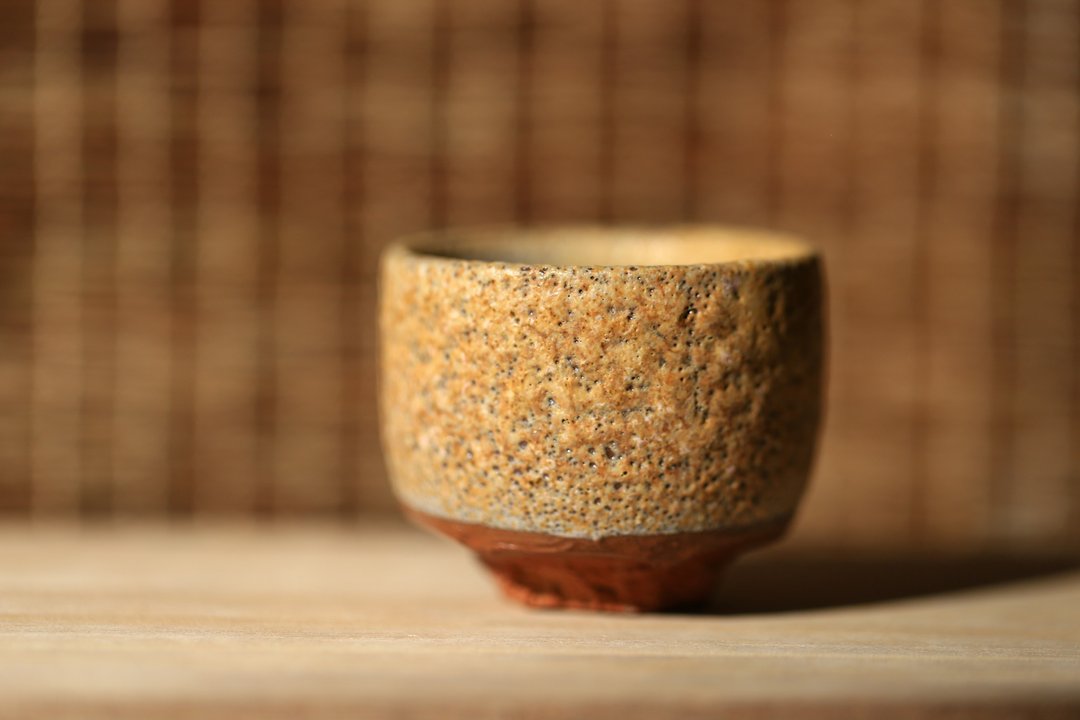 【 灰釉 】微虫蛀 黄栀子般 微带灰   茶杯 酒杯 品茗杯 陶杯 - 茶具/茶杯 - 陶 黄色
