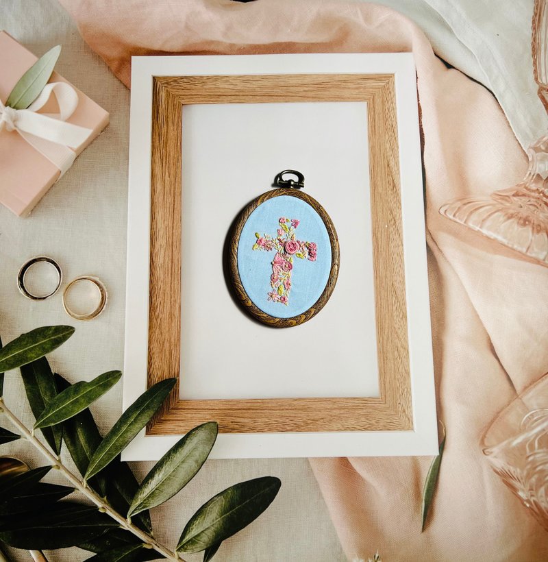 刺绣-花朵刺绣十字架 - 摆饰 - 塑料 