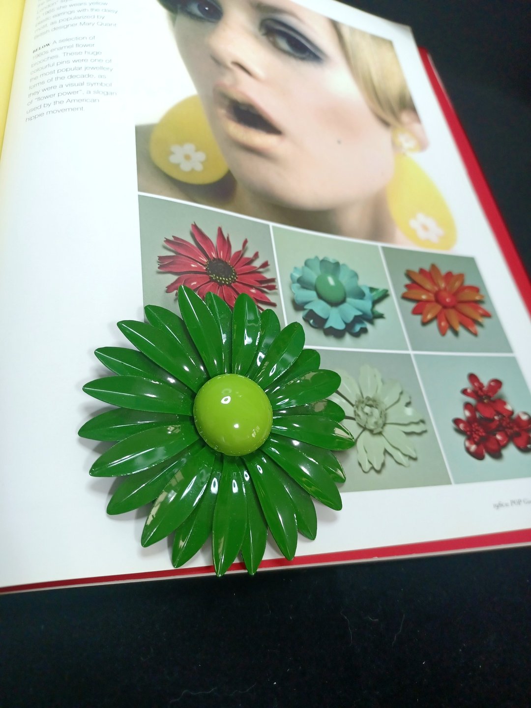 vintage jewelry 古董典雅大绿珐琅花 别针 - 胸针 - 其他金属 