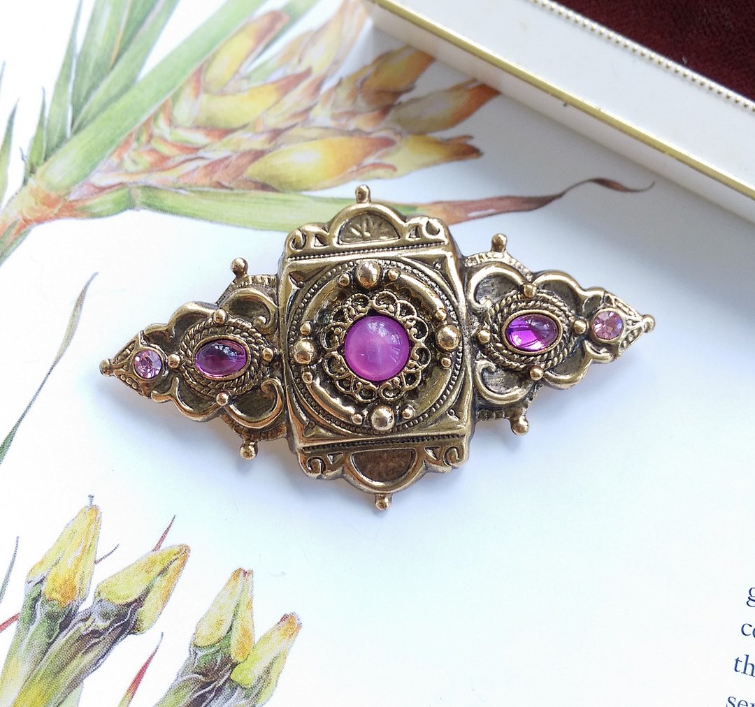 Vintage Jewelry 西洋古董饰品 1928 ART DECO 维多利亚风格 别针 - 徽章/别针 - 其他金属 红色