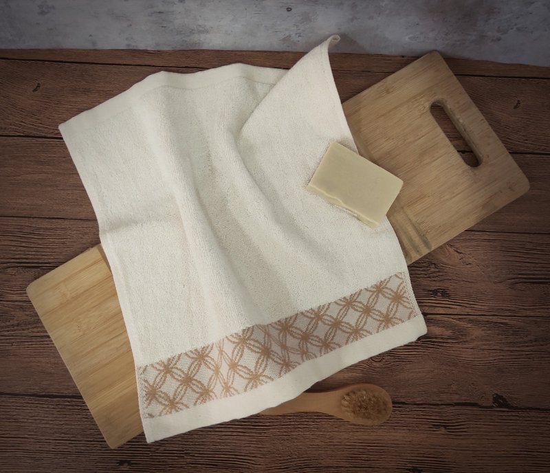 窗花系列-环环相扣方巾 - 毛巾浴巾 - 棉．麻 