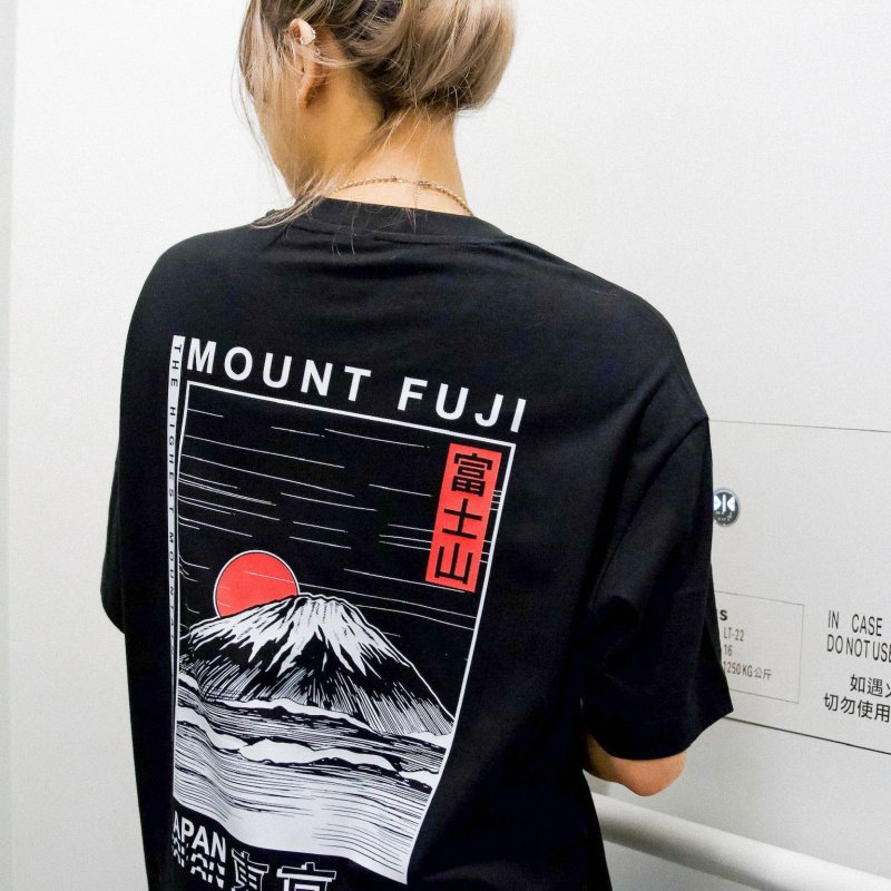 【CREEPS】Mount Fuji 宽松重磅印花T恤 210g - 男装上衣/T 恤 - 棉．麻 多色