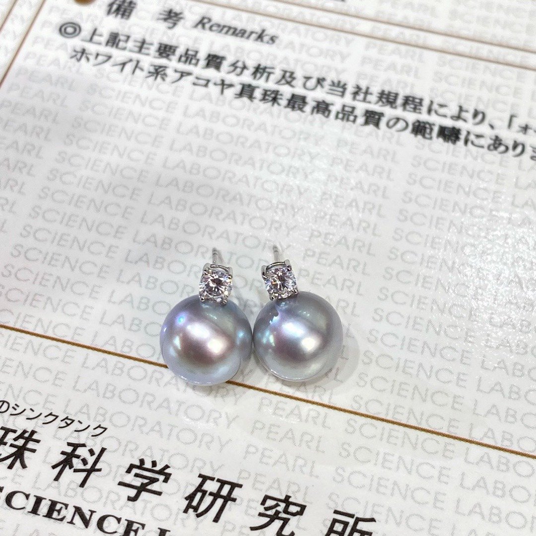 【WhiteKuo】18k天然海水珍珠8-8.5mm媲美针多麻王妃款耳针 - 耳环/耳夹 - 珍珠 白色