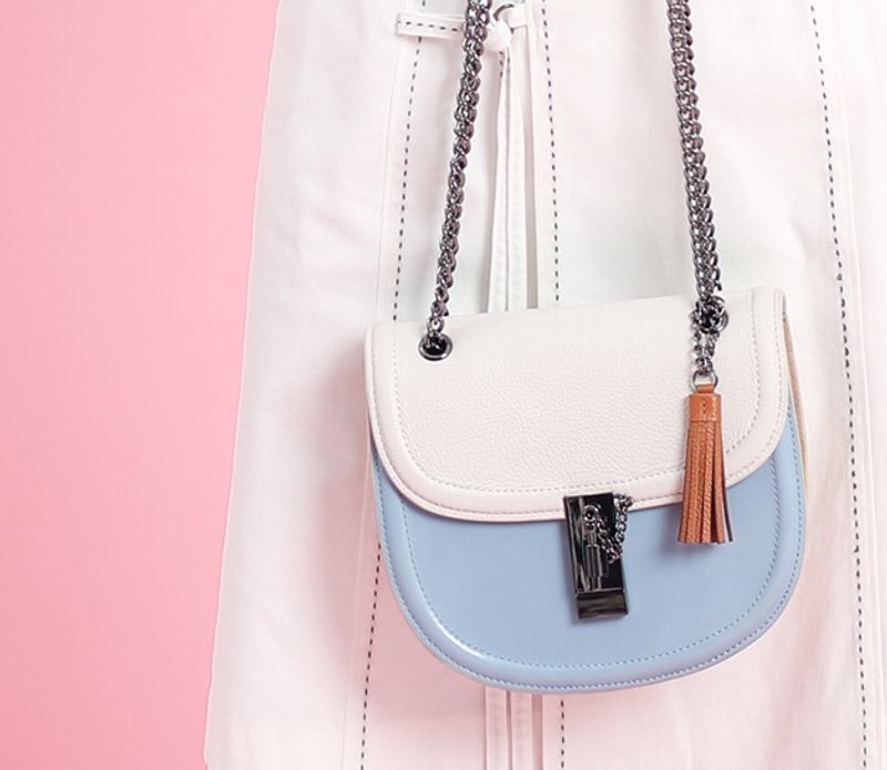 造型扣头 滑动链条真皮侧背包 蓝杏拼橘流苏 - 侧背包/斜挎包 - 真皮 蓝色