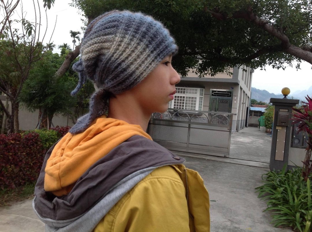 海盗帽。可当领围巾。大人小孩都可戴的帽子、围巾。蓝色 - 帽子 - 羊毛 