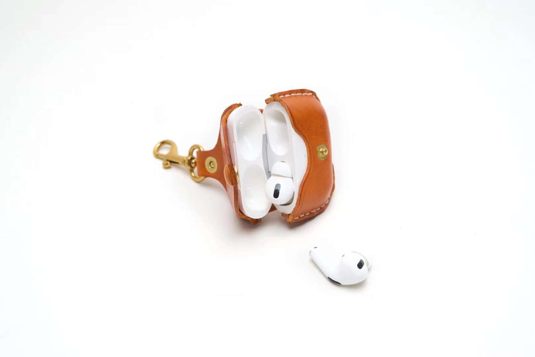 【歲末 7 折】蓝牙耳機殼AirPods Pro手工製作 植鞣革真皮保護套 - 耳机收纳 - 真皮 