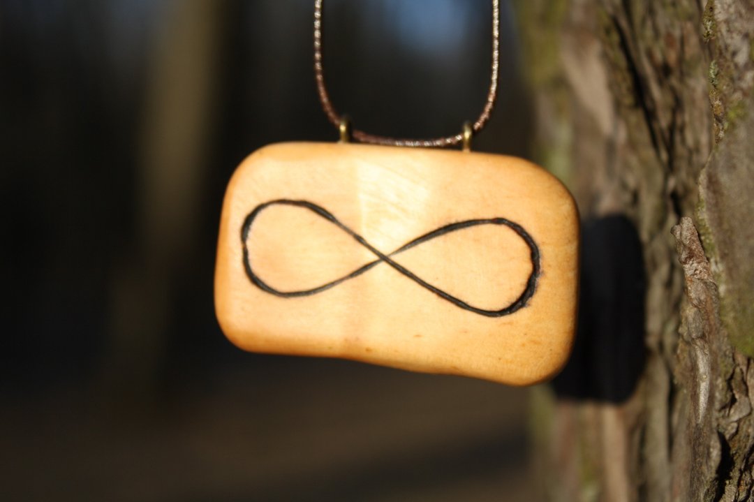 Infinity Necklace Wooden jewelry Pendant Amulet Infinity is a symbol of wisdom - 项链 - 木头 