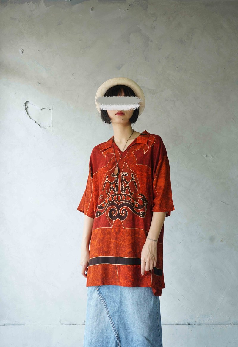 寻宝古着-古埃及风格印花砖红色亲肤凉感宽松上衣 - 女装上衣 - 聚酯纤维 红色