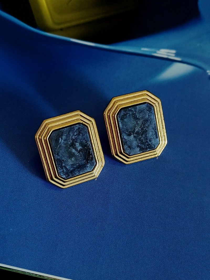 vintage jewelry  端庄蓝色大理石纹 针式耳环 - 耳环/耳夹 - 其他金属 