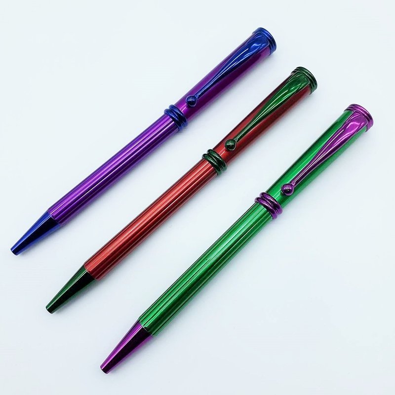 无边色彩 原子笔 转动出芯 派克型笔芯  附笔盒 备用笔芯 虎之鹤 - 圆珠笔/中性笔 - 其他金属 