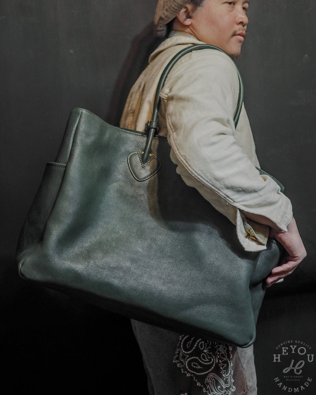 Leather Tote 植鞣革单肩托特包 墨绿色 - 侧背包/斜挎包 - 真皮 多色