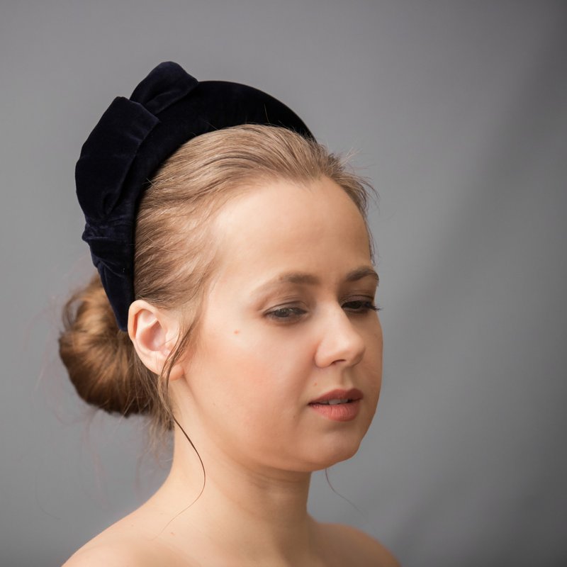 Padded velvet headband. Wedding guest hairband, more colors available - 发带/发箍 - 其他材质 蓝色