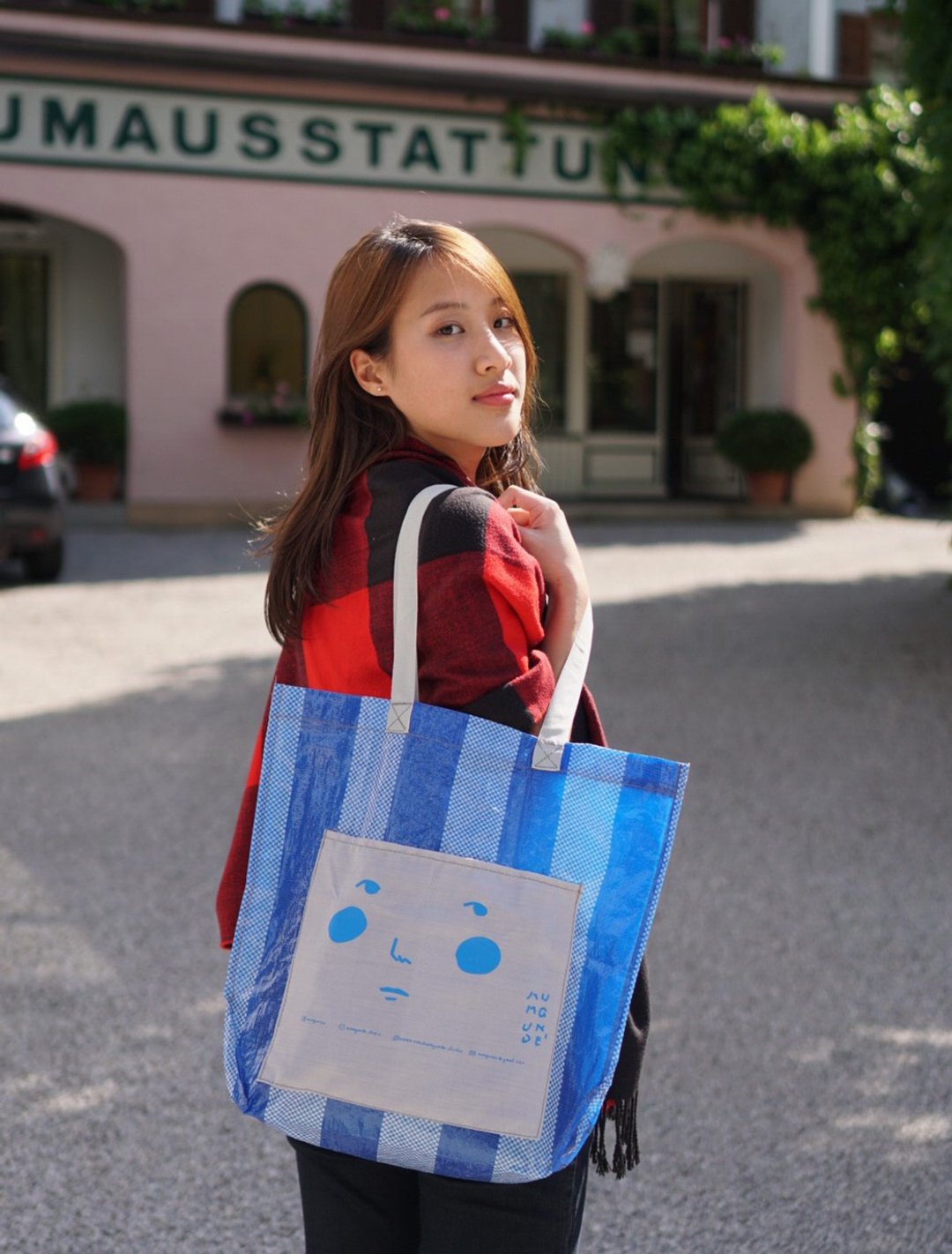 numgunde shopping bag blue color with blue eye screen - 手提包/手提袋 - 其他材质 蓝色