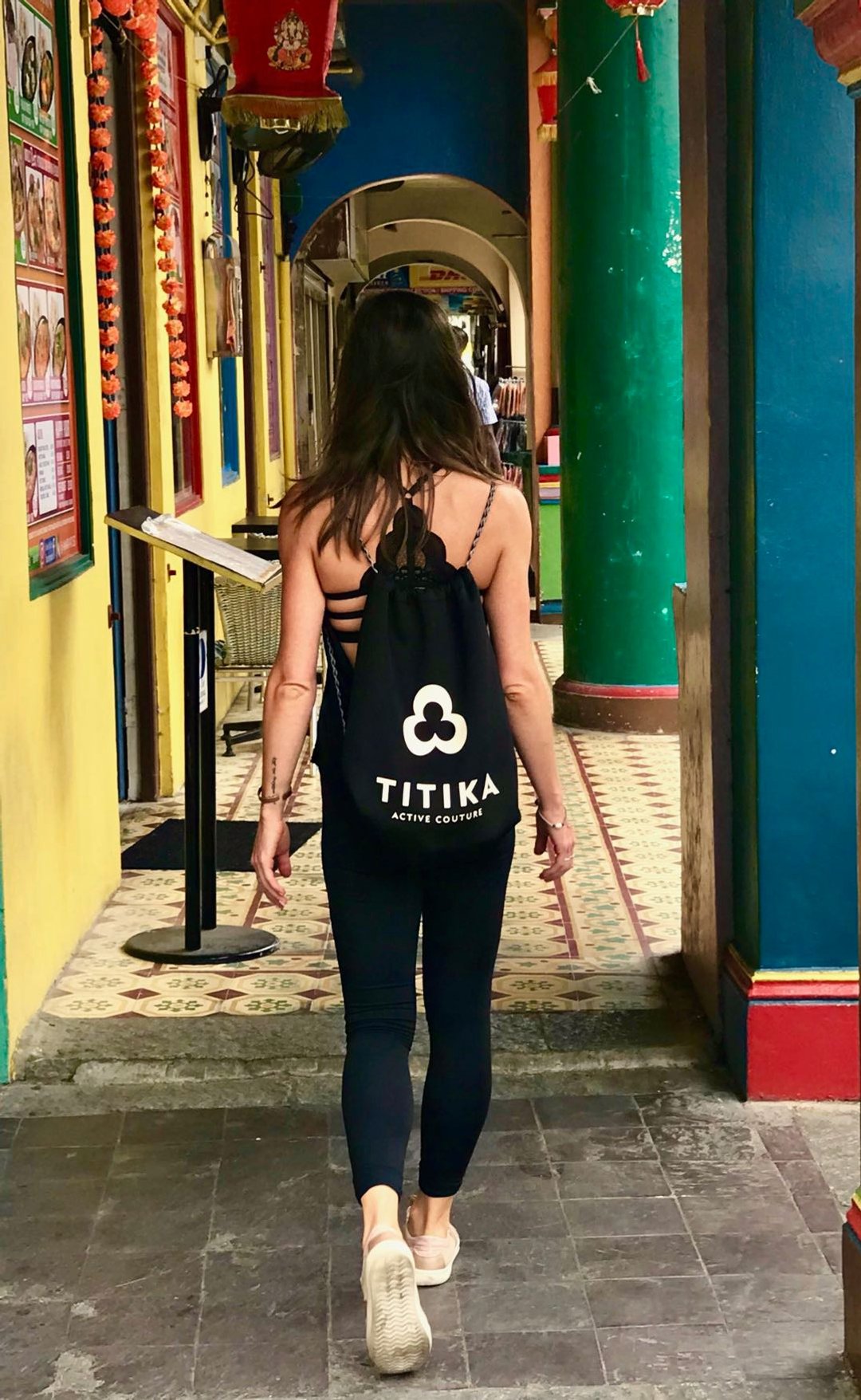 TITIKA LOGO Drawstring Gym Bag - 后背包/双肩包 - 聚酯纤维 黑色