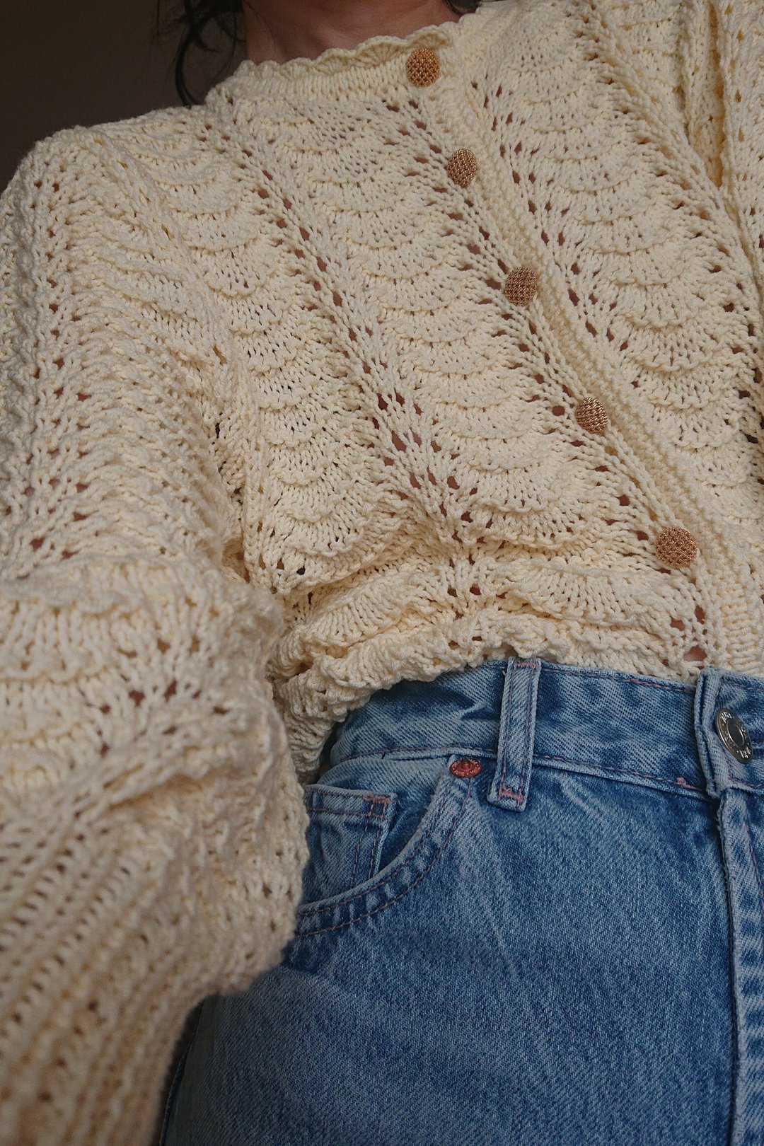 Puff sleeve lace knit blouse with belt Crew neck knit sweater jacket with button - 女装针织衫/毛衣 - 棉 