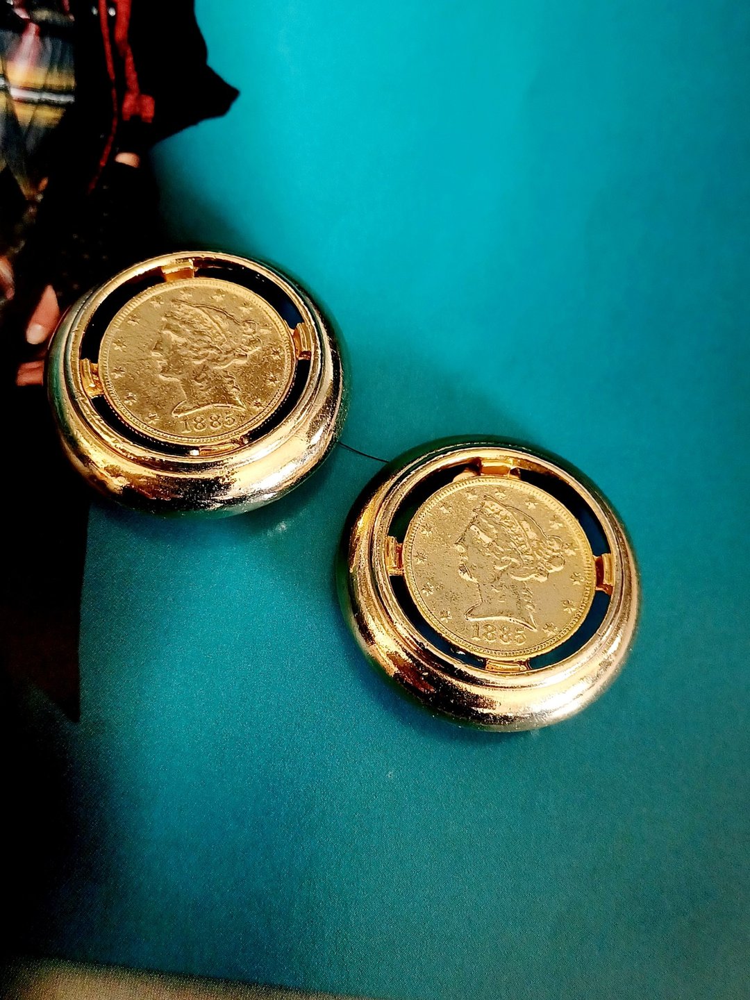 vintage jewelry  复古金币装饰 夹式耳环 - 耳环/耳夹 - 其他金属 
