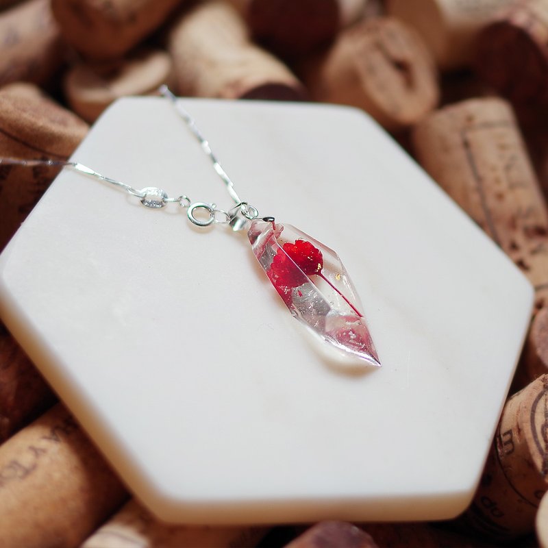 花说・原创品牌 / 真花宝石项链系列．红色小菊【花语 - 娇嫰妩媚】 / 永生花 / 纯银 - 项链 - 植物．花 红色