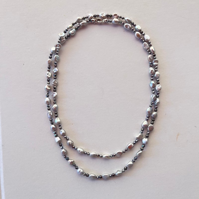 圣诞礼物 天然灰色巴洛克珍珠和黑玛瑙长款项链 - 项链 - 珍珠 