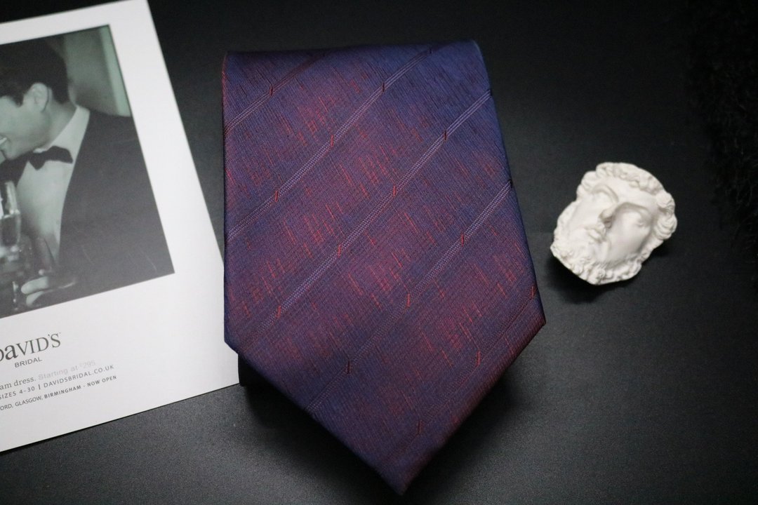 紫红色斜条纹领带/绅士英伦tie商务正装 - 领带/领带夹 - 丝．绢 紫色