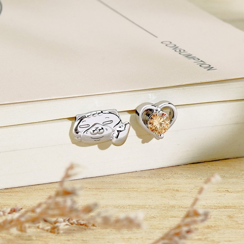 白烂猫蛇么拢贺系列-点个赞晶钻纯银耳环 - 耳环/耳夹 - 纯银 银色