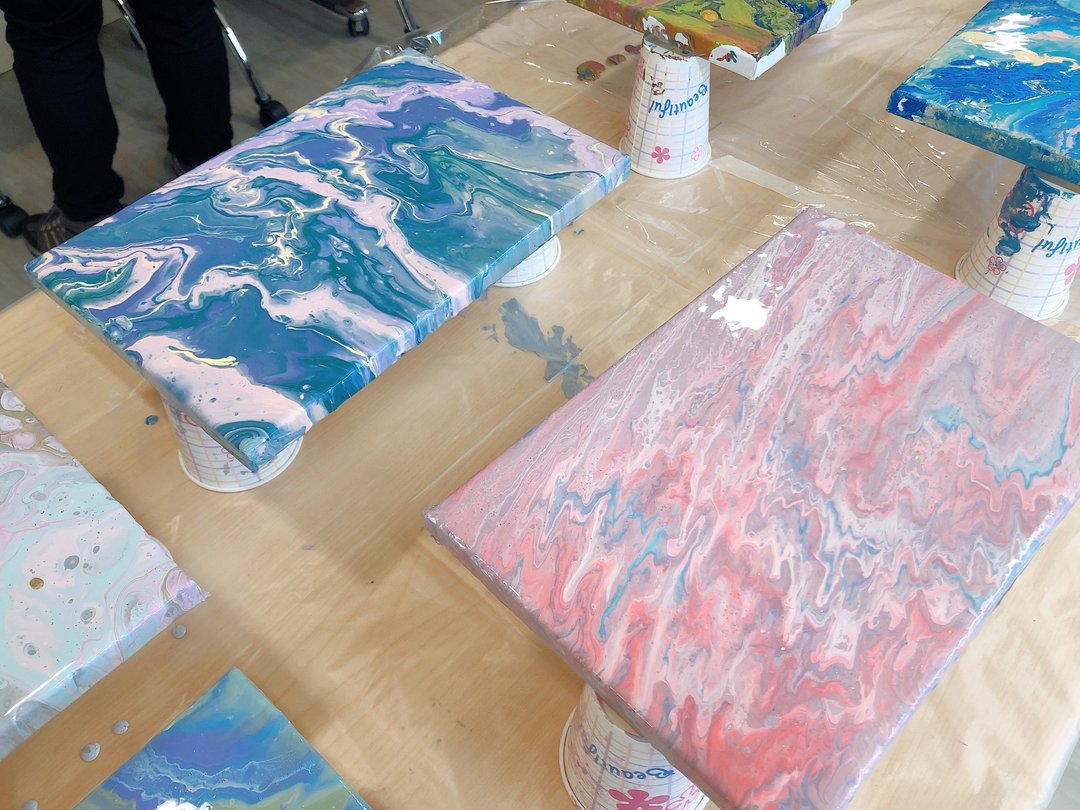 流动画流动熊/ epoxy树酯杯垫 /企业活动 /团体包班 /员工福利 - 插画/绘画/写字 - 棉 