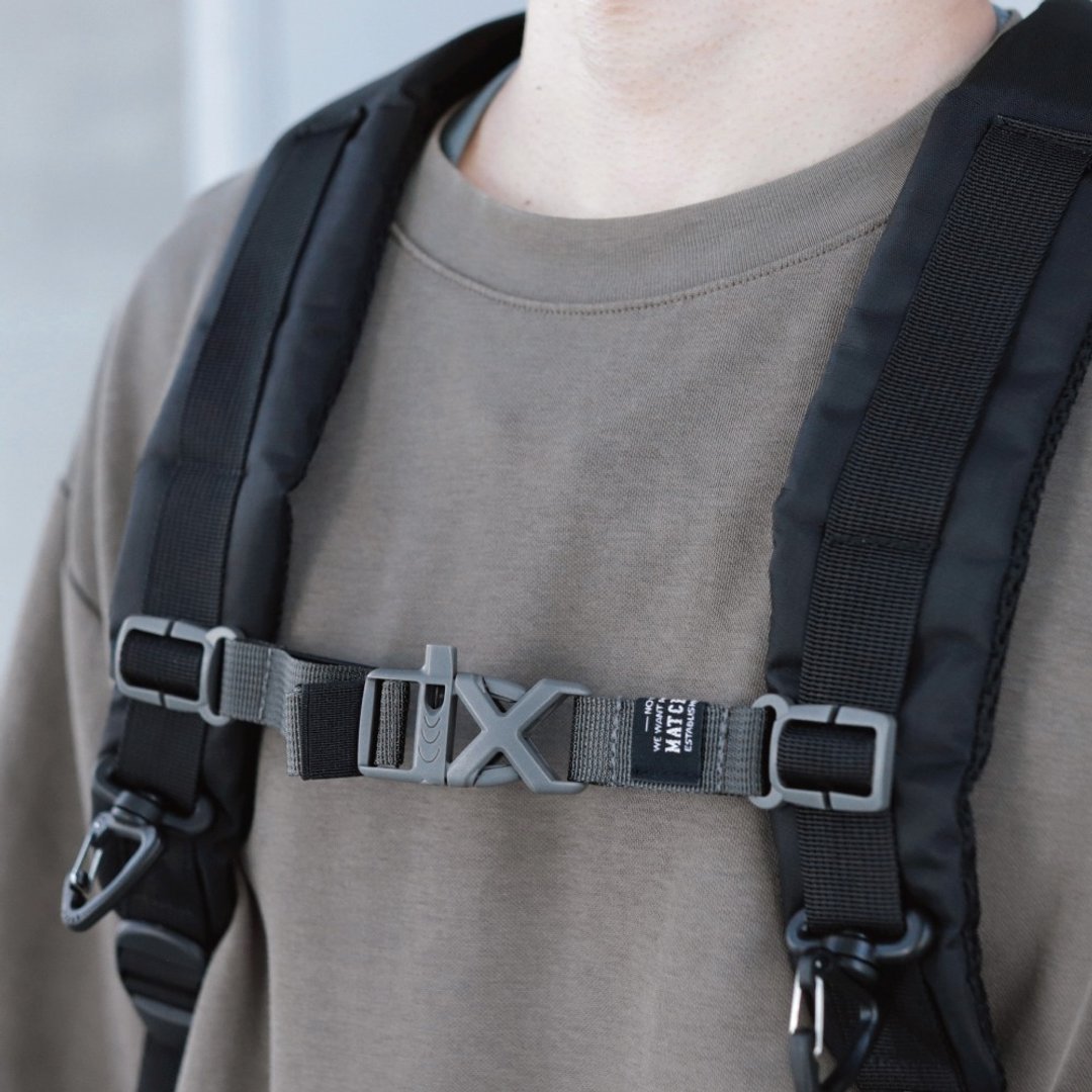 Sternum Strap Buckle 胸前扣 后背包 登山包 背包 求生哨子扣 - 后背包/双肩包 - 其他材质 卡其色