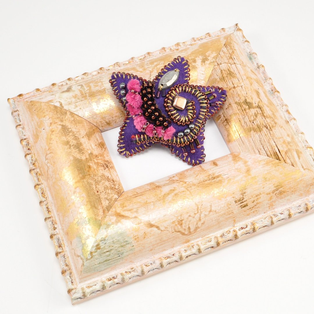 极致轻盈的星形胸针 紫色 6 - 胸针 - 羊毛 紫色