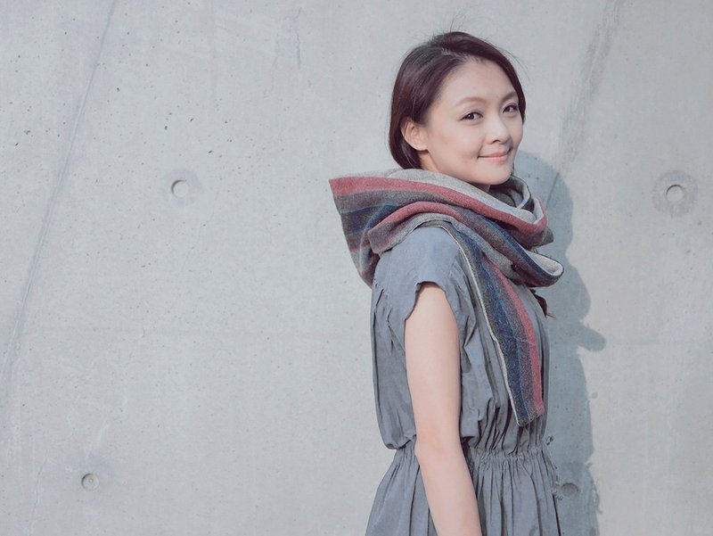 无邪 - 桃红< once upon a time*帽子围巾 > - 丝巾 - 羊毛 卡其色