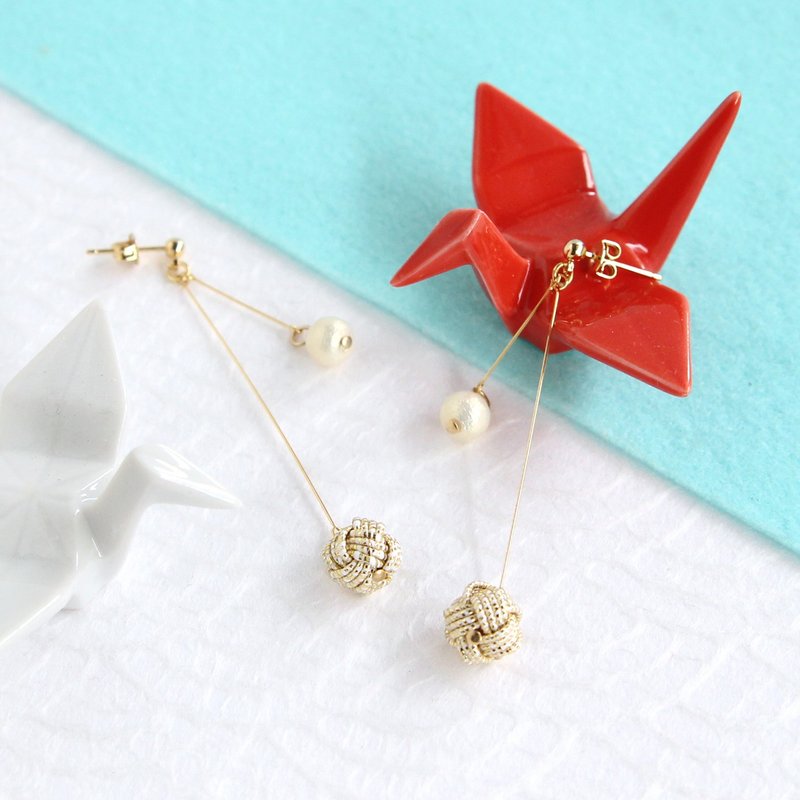 japanese style ear clip / mizuhiki / accessory / japanese / ribbon / knot - 耳环/耳夹 - 丝．绢 金色