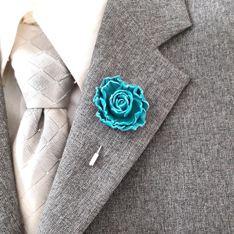 胸針 Men's lapel pin turquoise rose Leather boutonniere 3rd anniversary gift - 胸针 - 真皮 绿色