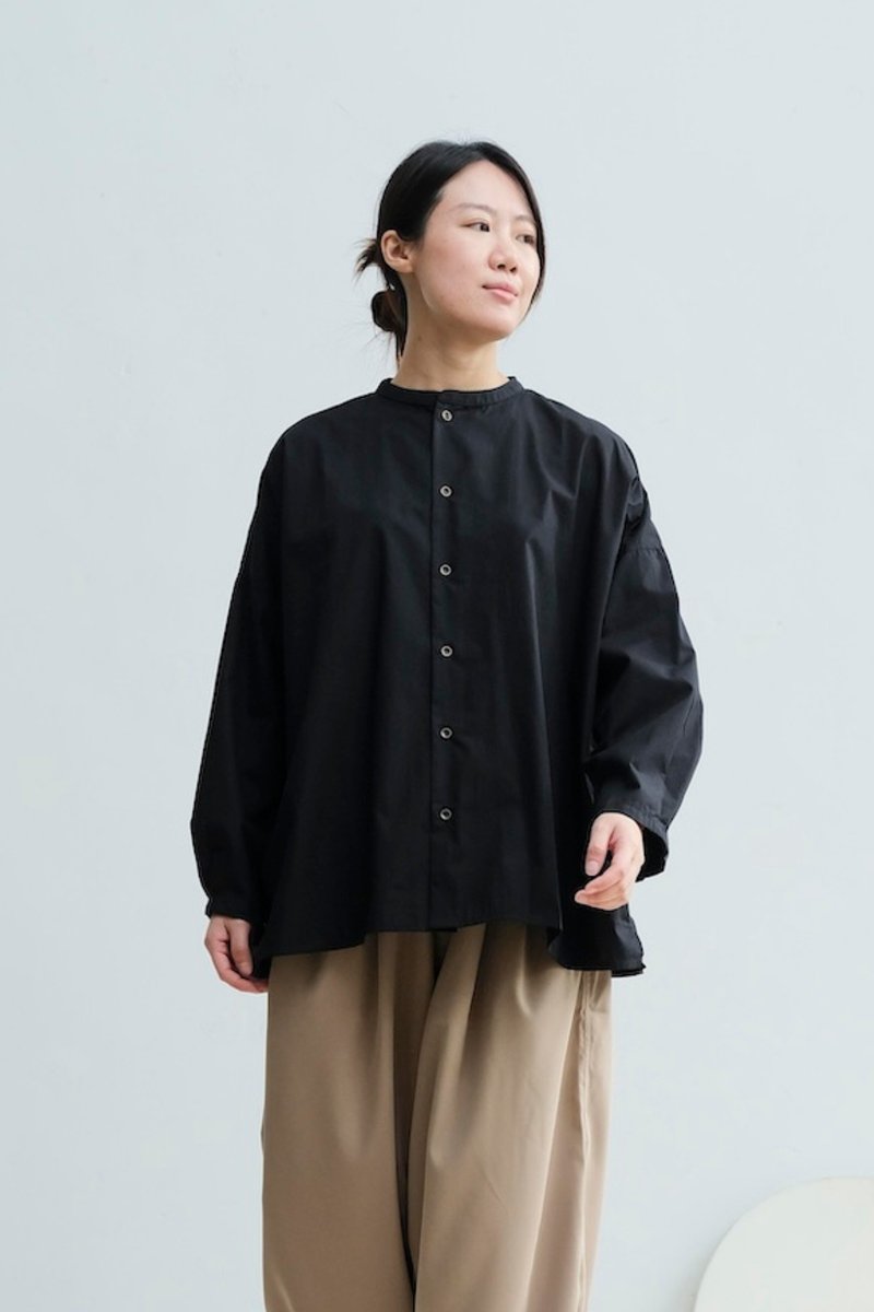 OMAKE.jp 小立领缀铜珠上衣 黑 - 女装上衣 - 棉．麻 黑色