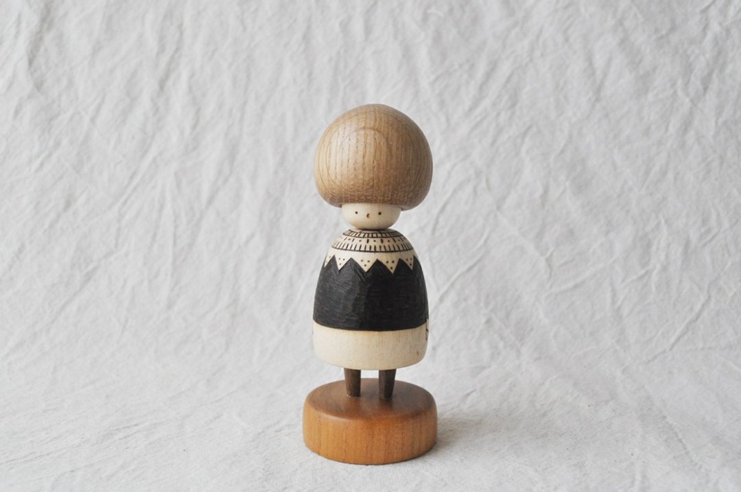 Mushroom girl Kokeshi doll 30 - 玩偶/公仔 - 木头 卡其色