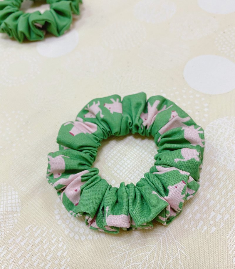 草地小猪发圈 - 发饰 - 棉．麻 绿色