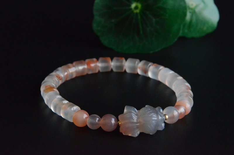 【鸿鳞】天然南红冰飘圆弧切手串手链盐源双色金鱼 - 手链/手环 - 宝石 