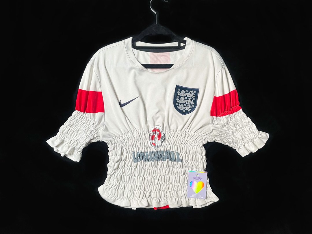REGETHER 古着改制 NIKE 短版松紧足球球衣 - 女装 T 恤 - 聚酯纤维 白色