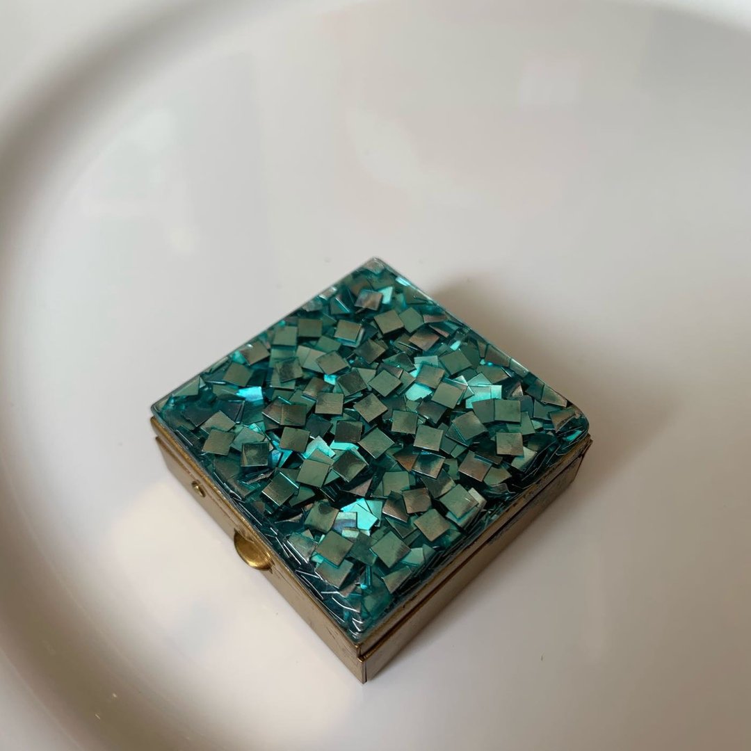 Vintage 亮片硬胶饰品盒 - 其他 - 其他金属 