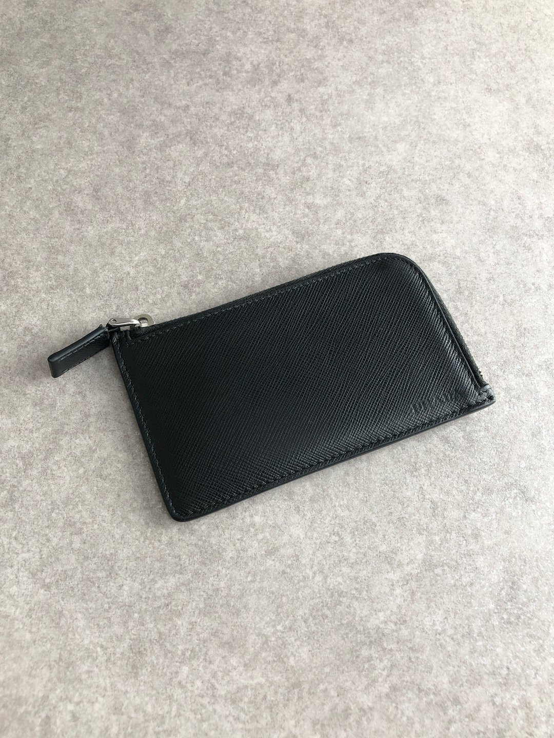 【日本直送 名牌中古包】PRADA 普拉达 黑色皮革 Saffiano 皮夹 vintage 古董 darw4w - 皮夹/钱包 - 真皮 黑色