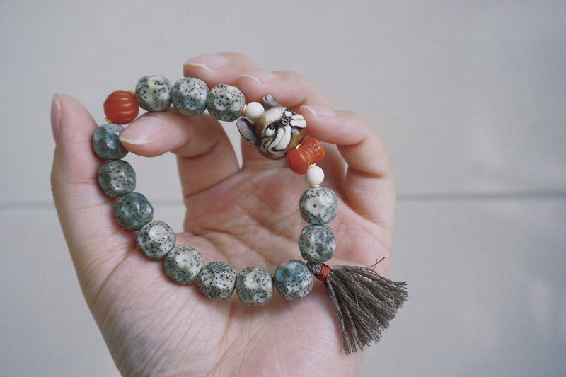 天然原生星月菩提无相木珠 鹿角雕法斗 设计手串手持fs - 手链/手环 - 木头 灰色