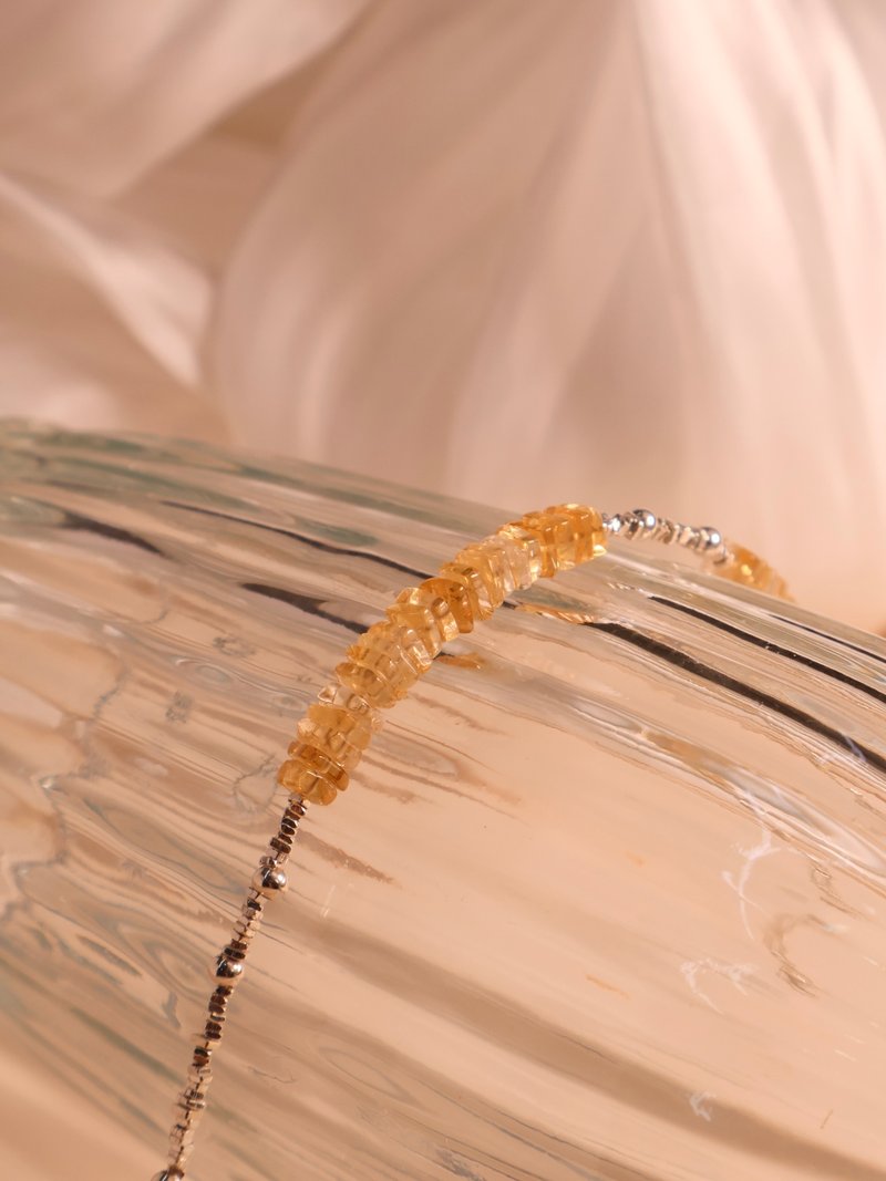 芒里偷闲。黄水晶方片 Citrine S925纯银 时髦水晶手链 - 手链/手环 - 玉石 黄色