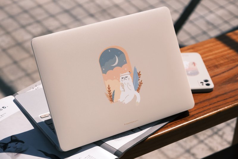 淡奶茶色 厌世美猫女 电脑壳 MACBOOK CASE - 平板/电脑保护壳 - 塑料 卡其色