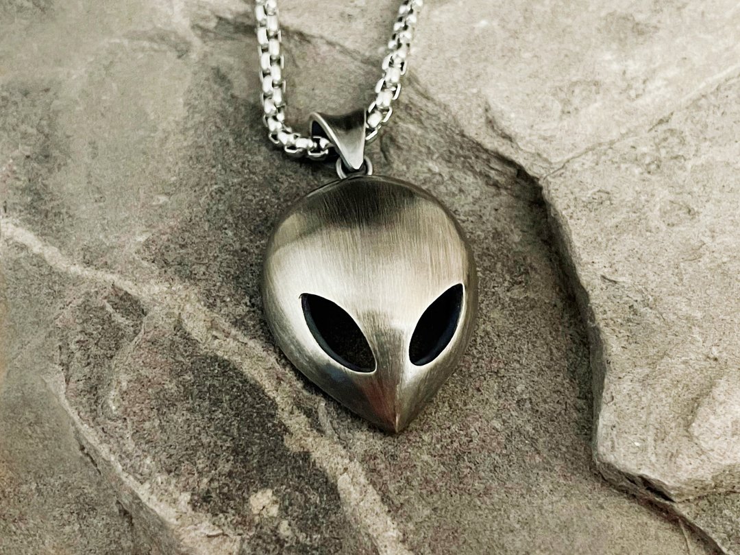 小灰人/外星人/UFO/手作银饰/925银/吊坠 - 吊饰 - 银 