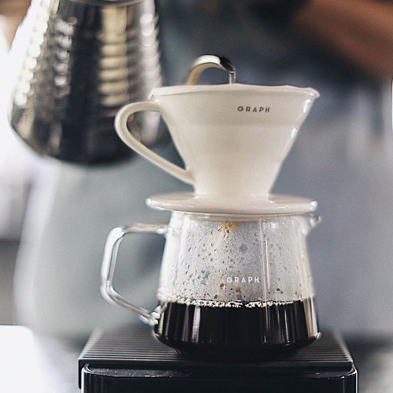 CERAMIC DRIPPER AND MEASURING SPOON - 咖啡壶/周边 - 其他材质 多色