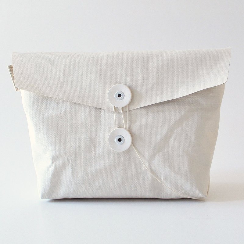 SMALL Pouch - 化妆包/杂物包 - 其他材质 白色
