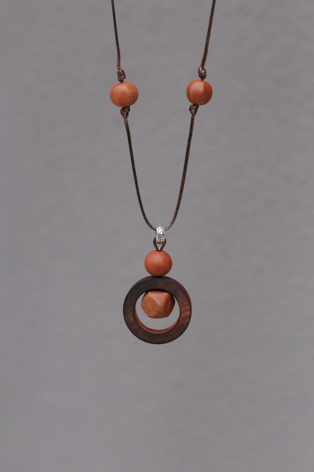 壹染指香品 | 天然和合香 | 香珠 纯银 紫檀 项链 | 一物一图 - 项链 - 植物．花 红色