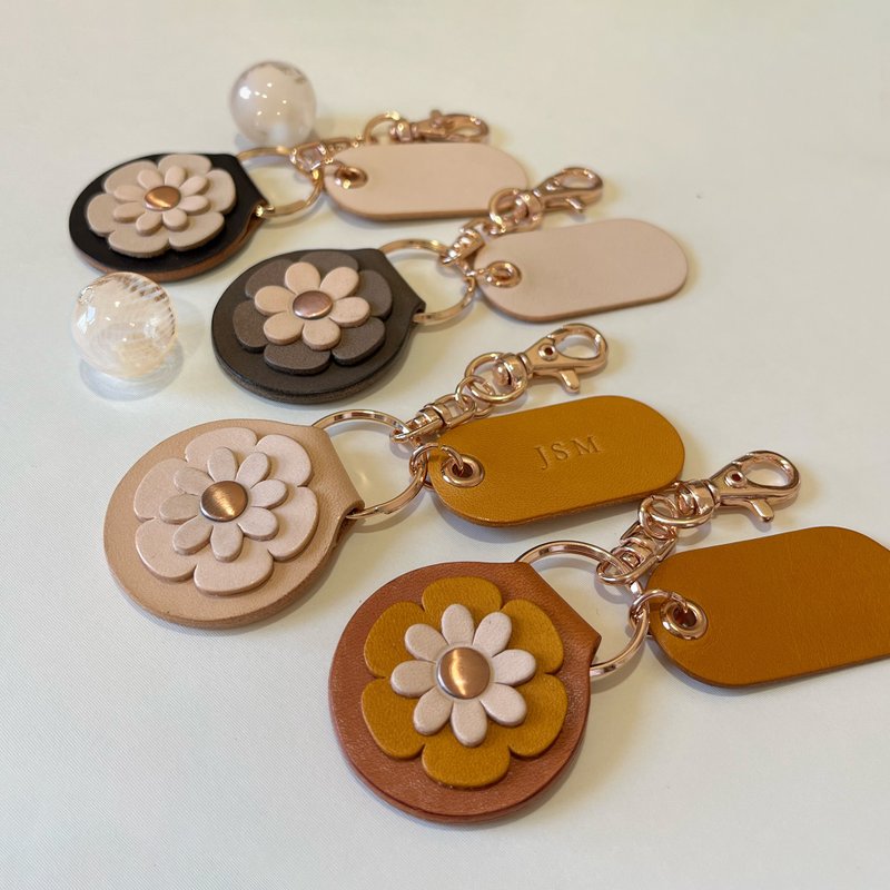 【定制化礼物】Blossom Chic 皮革钥匙圈 /吊饰 /植鞣革 - 钥匙链/钥匙包 - 真皮 灰色