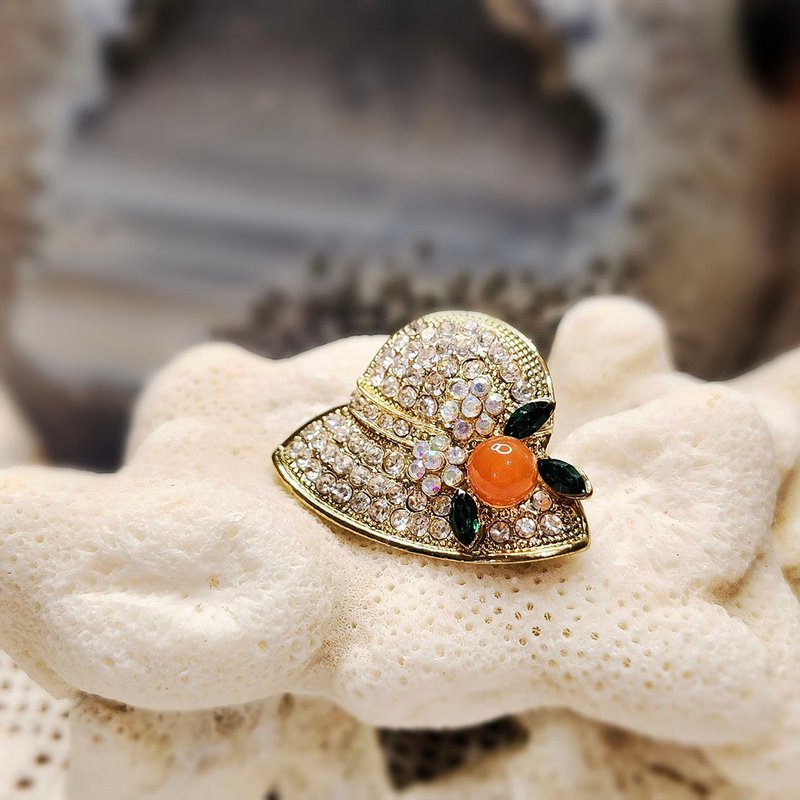 田园野餐帽胸针 | 南红玛瑙 | 一品一拍 | - 胸针 - 水晶 