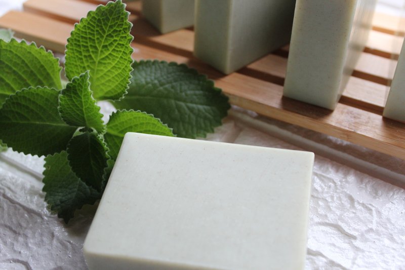左手香艾草平安皂 - 肥皂/手工皂 - 其他材质 