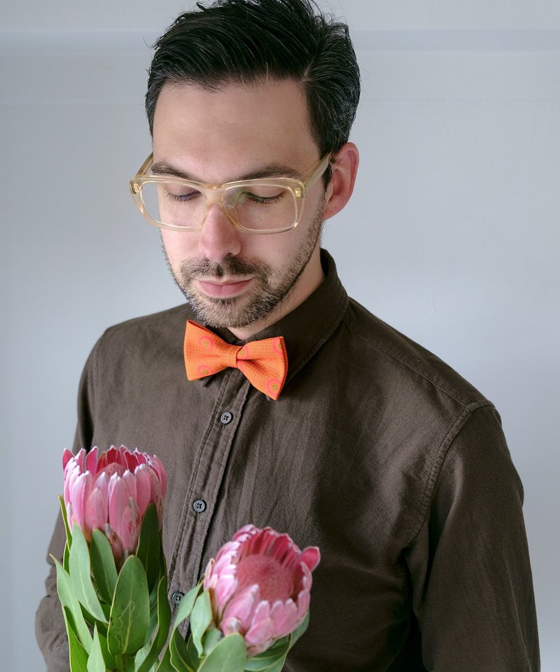 GREEN DOT ON ORANGE BOW TIE - 领带/领带夹 - 棉．麻 橘色