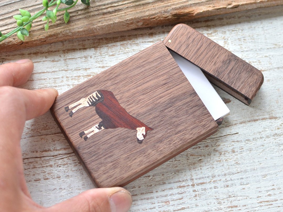 Wooden business card holder [Okapi] walnut - 名片夹/名片盒 - 木头 咖啡色