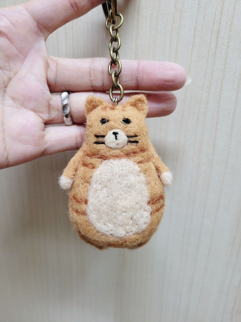 佩宁手作│胖胖-橘猫│猫咪羊毛毡.钥匙圈.吊饰│ - 吊饰 - 羊毛 